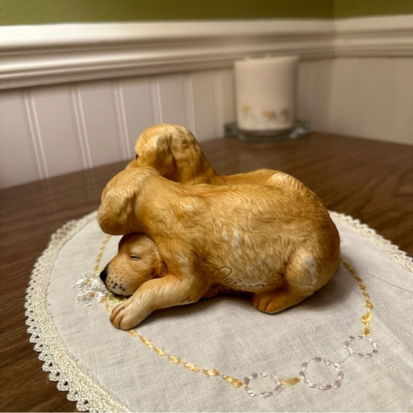 Vintage 3 Lab Yellow Lab Puppies Masterpiece Porcelain HOMCO 1987 Mexico - Picture 5 of 10